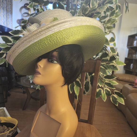 Green and Silver Wide-Brimmed Sun Hat main image 6